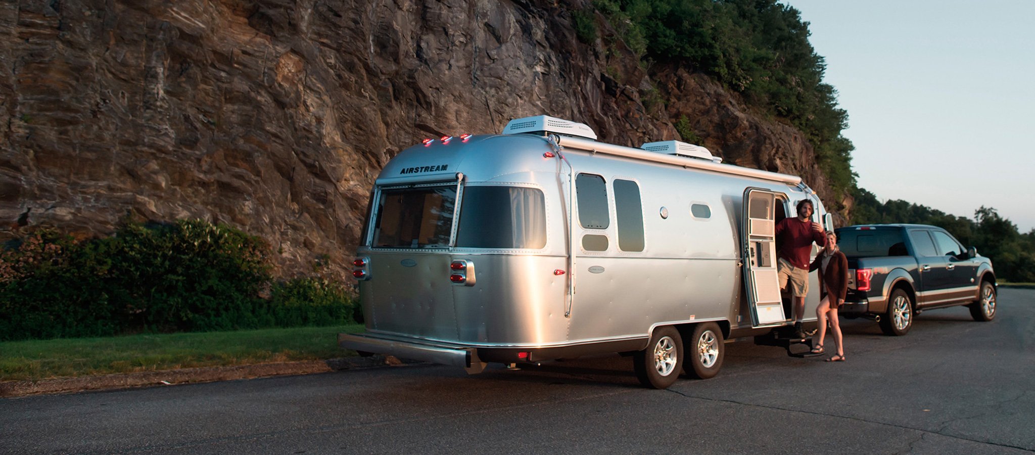 2025 Airstream Airstream Flying Cloud 25FB