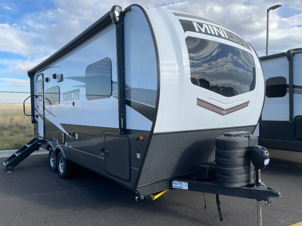 2025 Forest River Forest River Rockwood Mini Lite 2205S